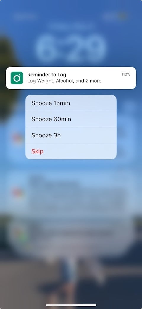 Daily check-in reminders for clients of health and fitness coaches